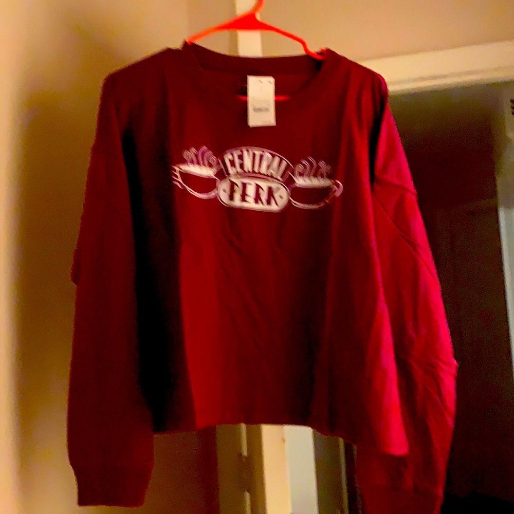 Maroon long sleeve Friends tshirt “Central  Perks”